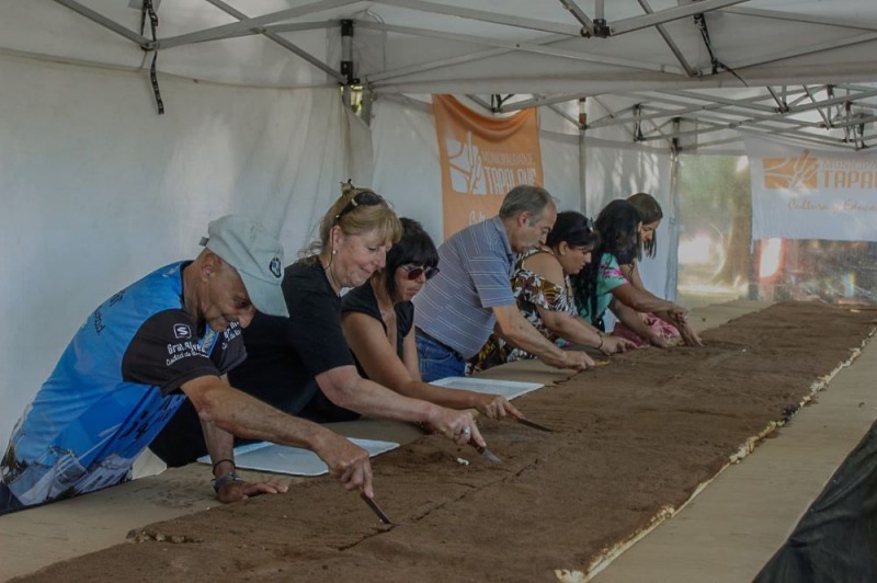 Tapalqu se prepara para la 13 Fiesta de la Torta Negra